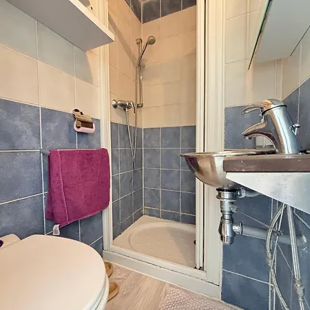 Appartement 2 Pieces Pour 4 Personnes Face A La - Fr-1-197-633 *